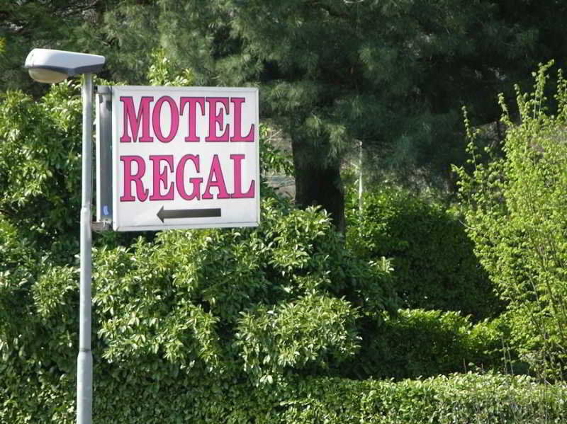 Hotel Motel Regal Vermezzo Bagian luar foto